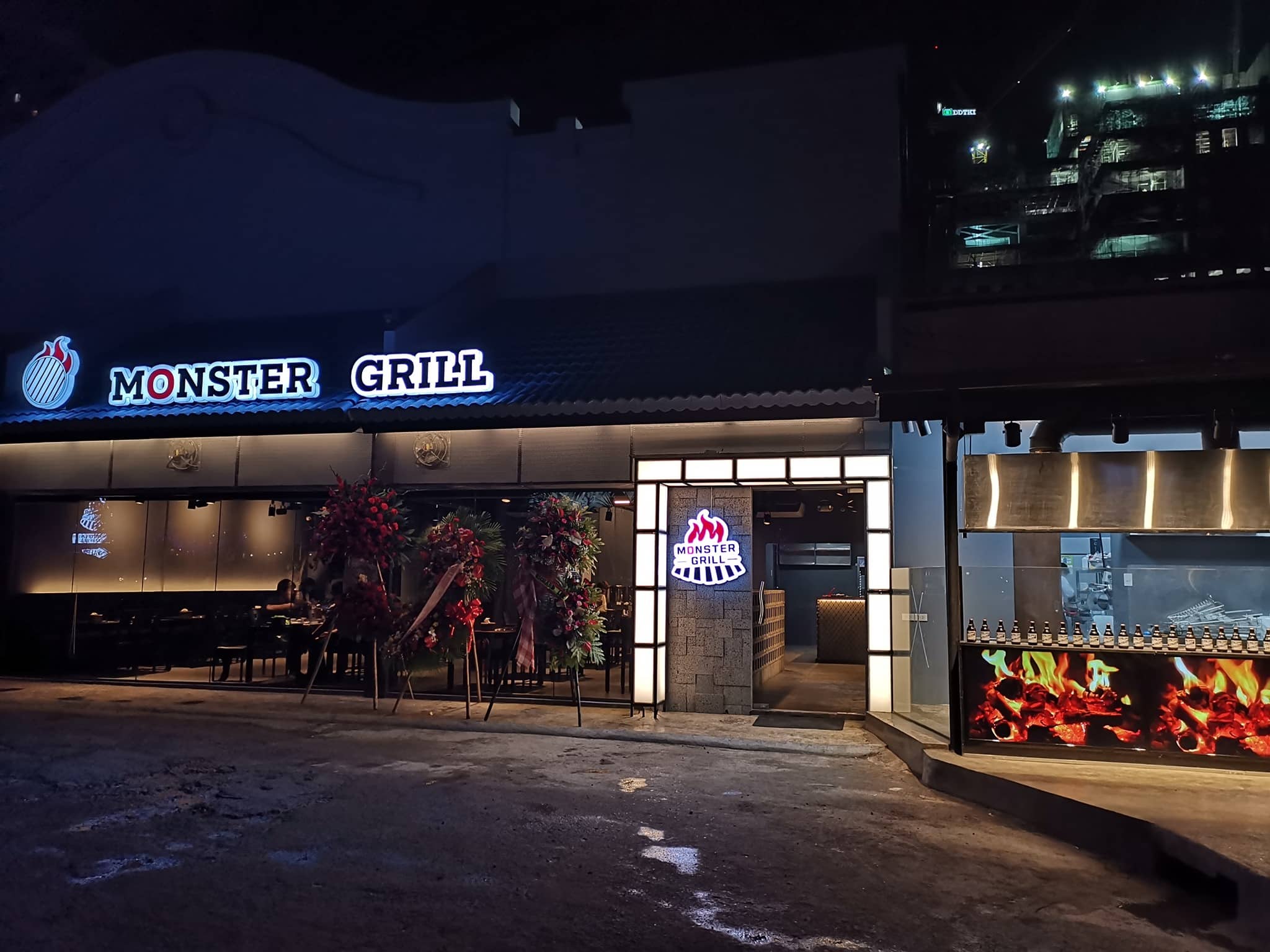 Monster Grill