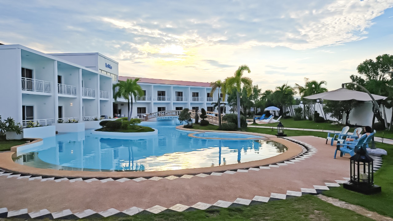 EV La Mer 宿霧校區游泳池 - 親子度假式學習環境